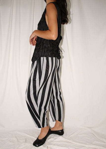 ISSEY MIYAKE PLEATS PLEASE BLACK & GRAY STRIPED TAPERED TROUSERS (S)