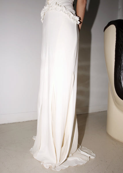 VINTAGE VERA WANG IVORY MERMAID GOWN WITH RUCHED BODICE (S)