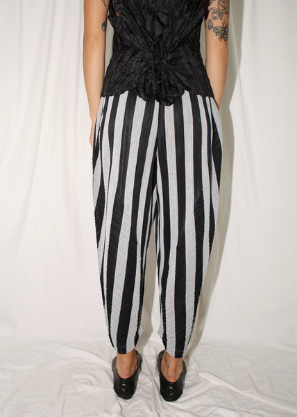 ISSEY MIYAKE PLEATS PLEASE BLACK & GRAY STRIPED TAPERED TROUSERS (S)